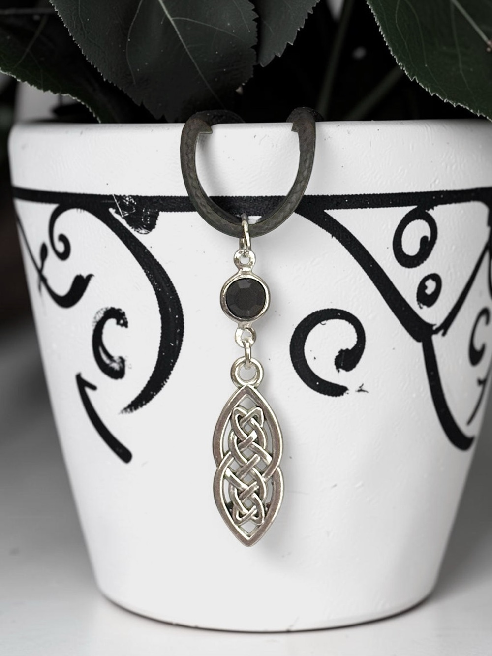 5 For $25💫Silver Celtic Knot Pendant Necklace with Black Acrylic Gem Accent